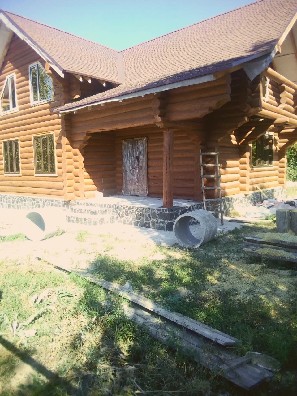 Збудований зруб