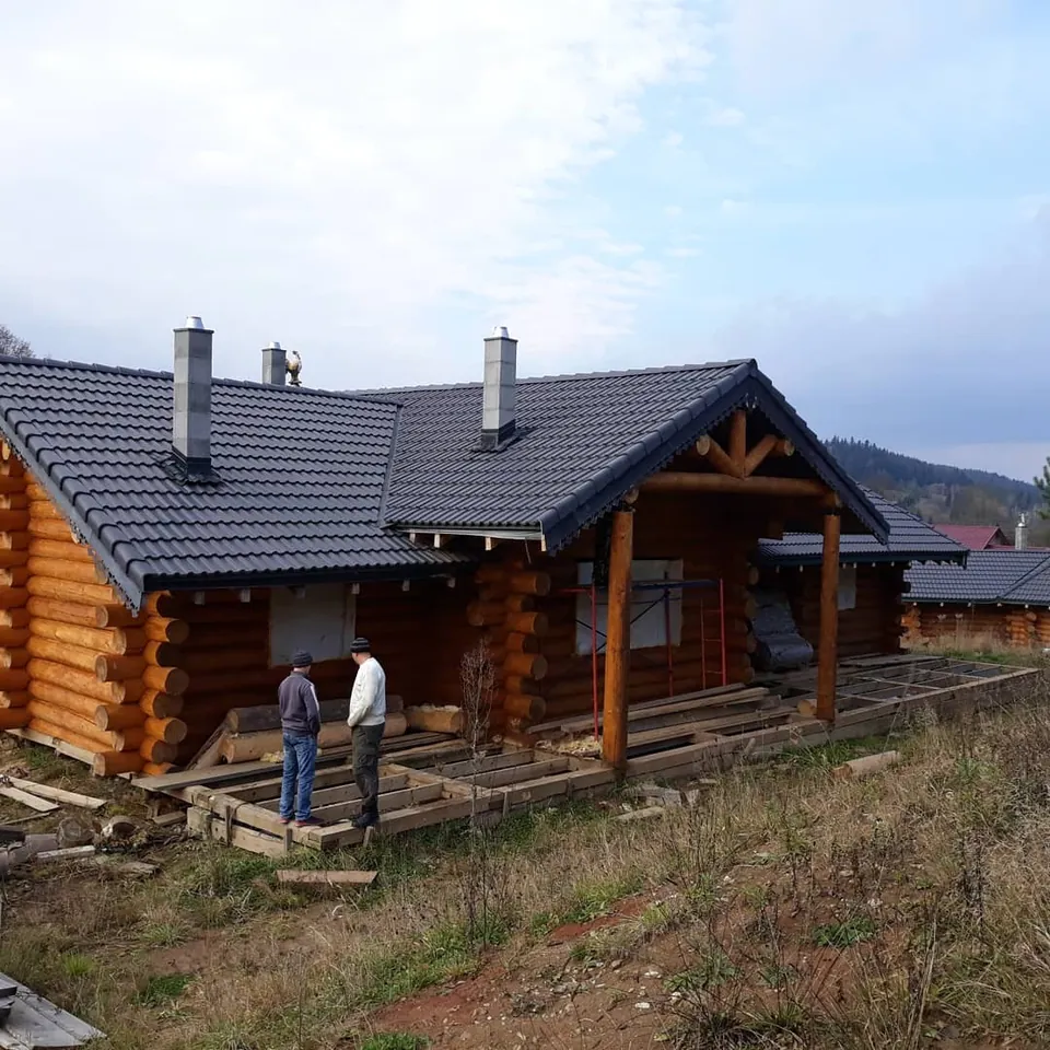 Postavený srub